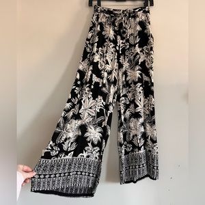 Black & White Flowy Beach Pants